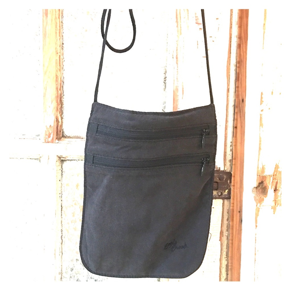 Eagle Creek Passport bag